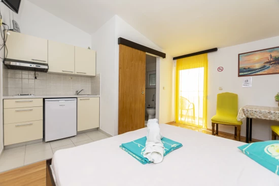 Apartmán Střední Dalmácie - Mali Rat DA 8275 N1