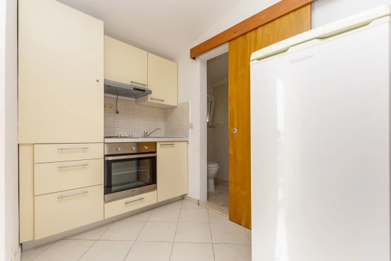 Apartmán Střední Dalmácie - Mali Rat DA 8275 N2