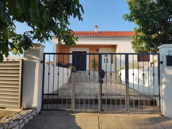 Domek Severní Dalmácie - Bulić DA 8277 N1