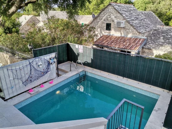 Domek Ostrov Brač - Škrip (Supetar) OS 10170 N1