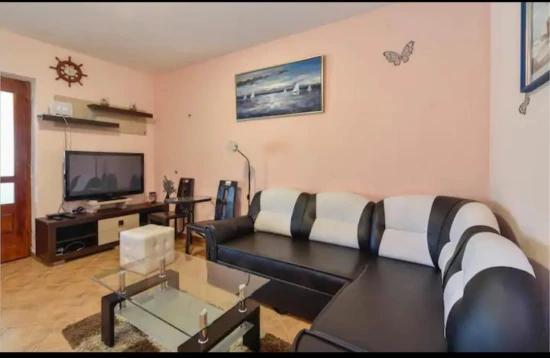 Domek Ostrov Brač - Škrip (Supetar) OS 10170 N1