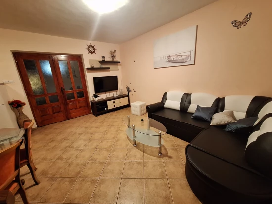 Domek Ostrov Brač - Škrip (Supetar) OS 10170 N1