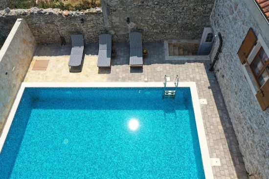 Vila Severní Dalmácie - Nadin DA 8285 N1