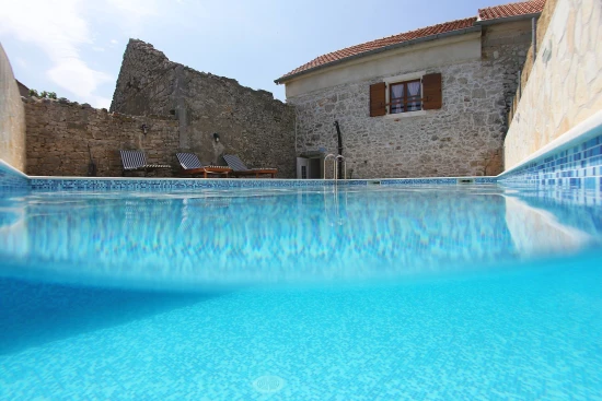 Vila Severní Dalmácie - Nadin DA 8285 N1