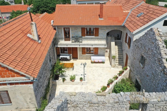 Vila Severní Dalmácie - Nadin DA 8285 N1