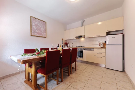 Vila Severní Dalmácie - Nadin DA 8285 N1