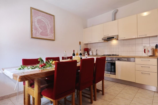 Vila Severní Dalmácie - Nadin DA 8285 N1