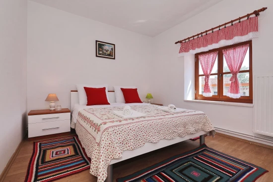 Vila Severní Dalmácie - Nadin DA 8285 N1