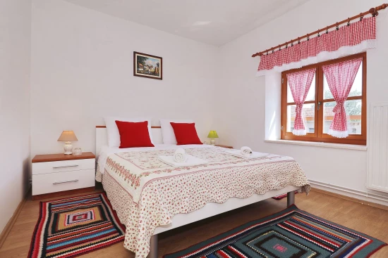 Vila Severní Dalmácie - Nadin DA 8285 N1