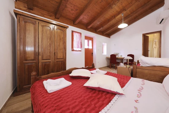 Vila Severní Dalmácie - Nadin DA 8285 N1