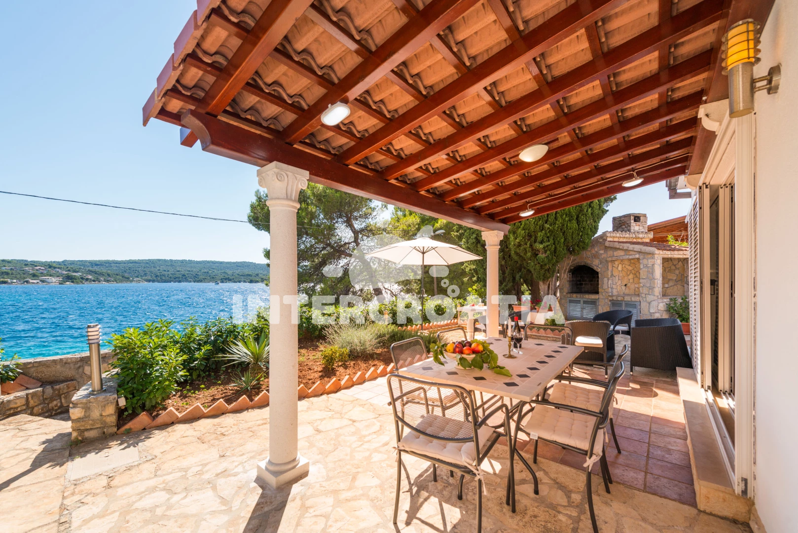 Domek Ostrov Šolta - Nečujam OS 10172 N1