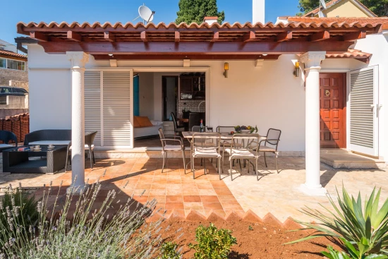 Domek Ostrov Šolta - Nečujam OS 10172 N1