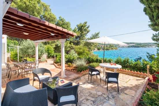 Domek Ostrov Šolta - Nečujam OS 10172 N1