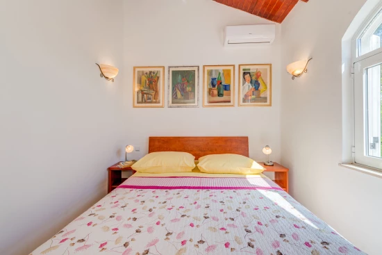 Domek Ostrov Šolta - Nečujam OS 10172 N1