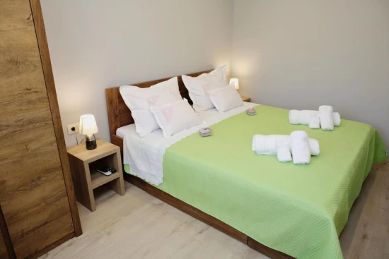 Domek Ostrov Brač - Mirca OS 10175 N1