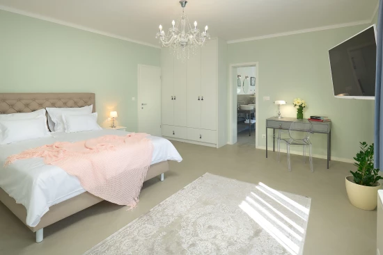 Vila Střední Dalmácie - Žrnovnica DA 8291 N1