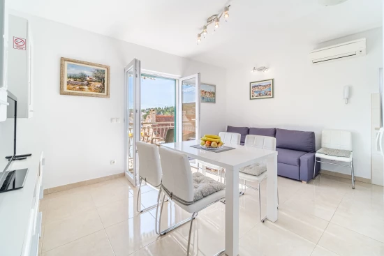 Apartmán Ostrov Brač - Milna (Hvar) OS 10178 N1