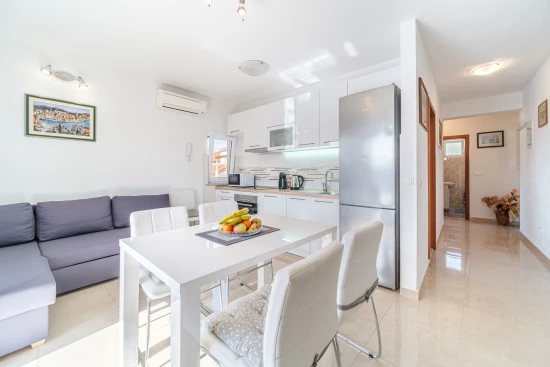 Apartmán Ostrov Brač - Milna (Hvar) OS 10178 N1