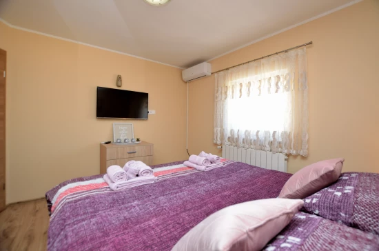 Vila Istrie - Nedešćina (Labin) IS 7143 N1