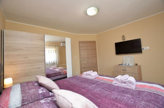 Vila Istrie - Nedešćina (Labin) IS 7143 N1