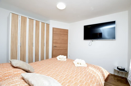 Vila Istrie - Nedešćina (Labin) IS 7143 N1