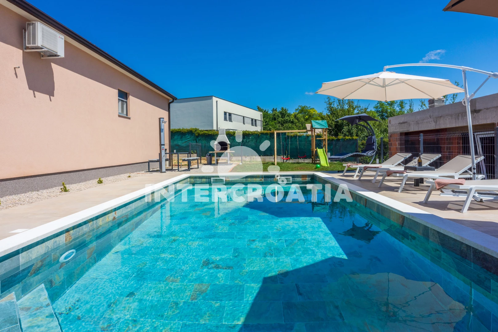 Vila Istrie - Nedešćina (Labin) IS 7143 N1