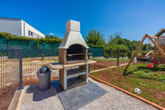 Vila Istrie - Nedešćina (Labin) IS 7143 N1