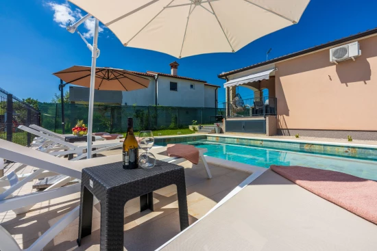 Vila Istrie - Nedešćina (Labin) IS 7143 N1