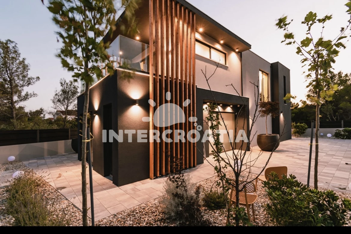 Vila Severní Dalmácie - Srima (Vodice) DA 8302 N1