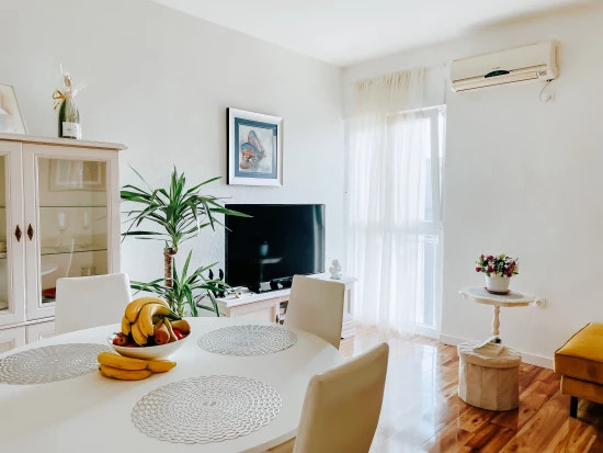Apartmán Střední Dalmácie - Split DA 8303 N1