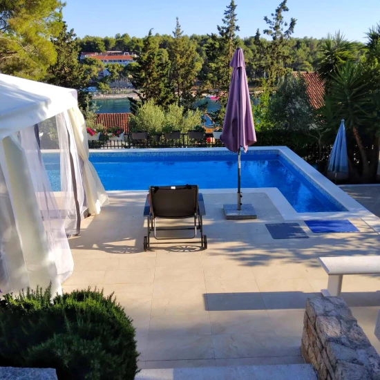 Apartmán Ostrov Brač - Milna (Hvar) OS 10186 N1