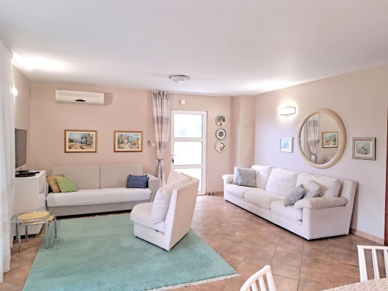 Apartmán Ostrov Brač - Milna (Hvar) OS 10186 N2