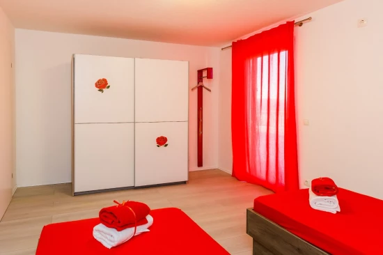 Domek Střední Dalmácie - Lećevica DA 8306 N1