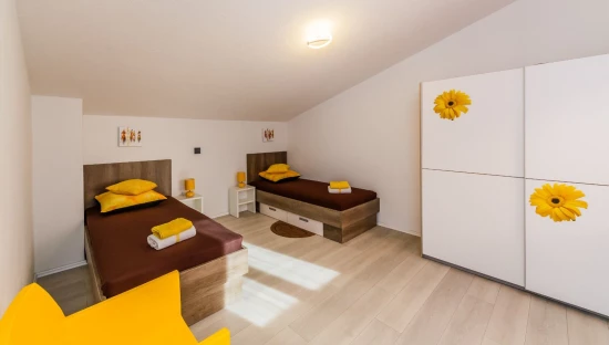 Domek Střední Dalmácie - Lećevica DA 8306 N1