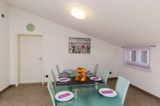 Domek Střední Dalmácie - Lećevica DA 8306 N1