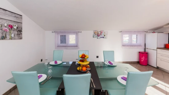 Domek Střední Dalmácie - Lećevica DA 8306 N1