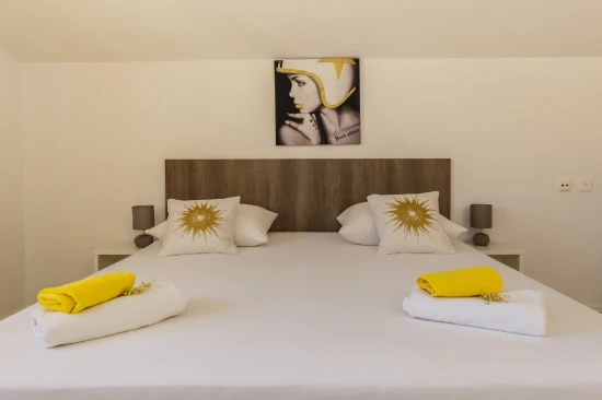 Domek Střední Dalmácie - Lećevica DA 8306 N1