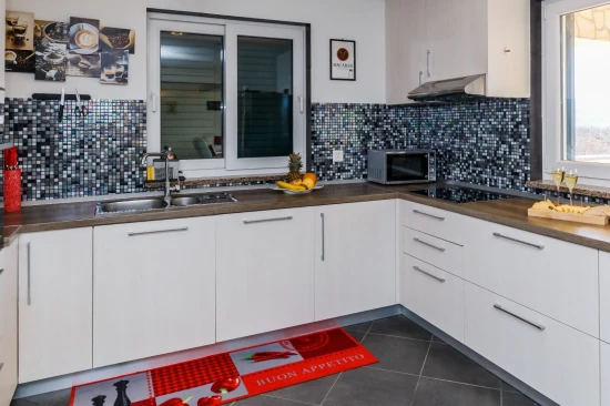 Domek Střední Dalmácie - Lećevica DA 8306 N1