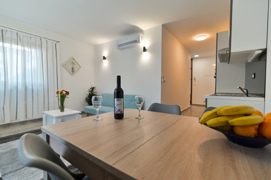 Apartmán Střední Dalmácie - Trogir DA 8307 N1