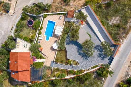 Vila Ostrov Brač - Milna (Hvar) OS 10189 N1