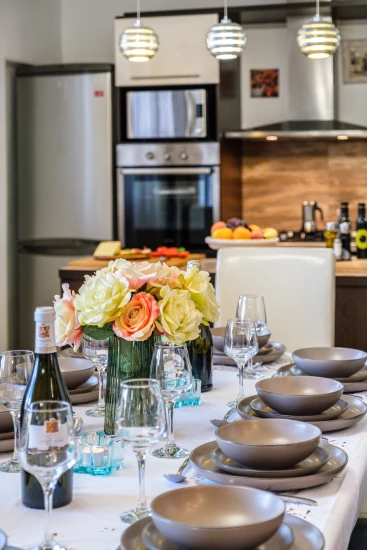 Vila Ostrov Brač - Milna (Hvar) OS 10189 N1