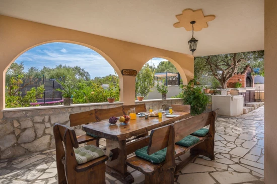 Vila Ostrov Brač - Milna (Hvar) OS 10189 N1