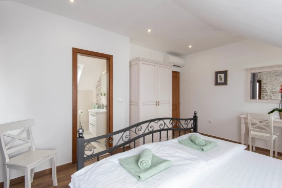 Vila Jižní Dalmácie - Lovište DA 8310 N1