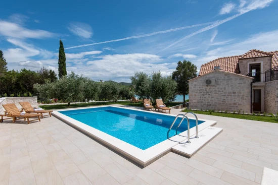 Vila Jižní Dalmácie - Lovište DA 8310 N1