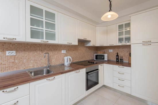 Vila Jižní Dalmácie - Lovište DA 8310 N1