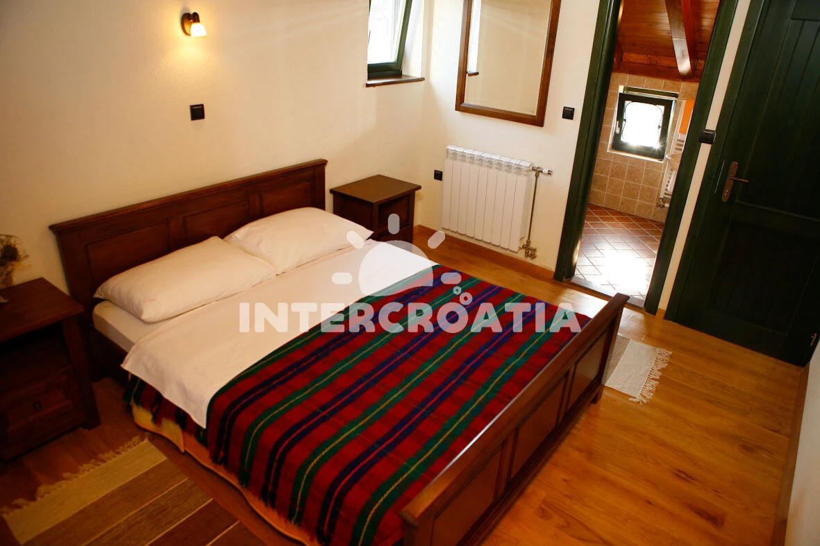 Domek Severní Dalmácie - Starigrad Paklenica DA 8319 N1