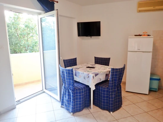Apartmán Severní Dalmácie - Starigrad Paklenica DA 8320 N2