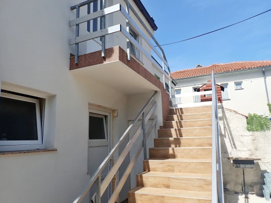 Apartmán Severní Dalmácie - Starigrad Paklenica DA 8321 N1