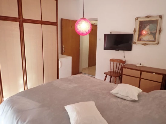 Apartmán Severní Dalmácie - Starigrad Paklenica DA 8330 N1