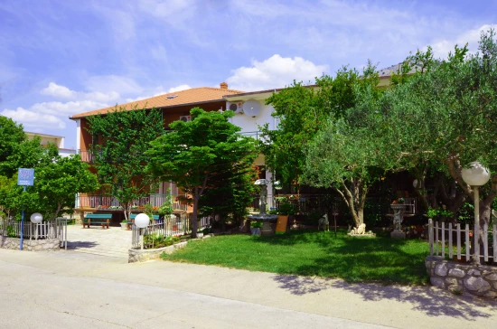 Apartmán Severní Dalmácie - Starigrad Paklenica DA 8331 N1